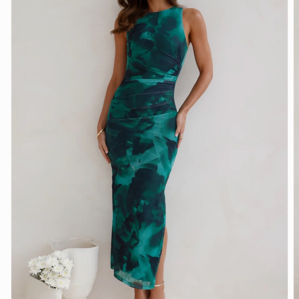 For The Party Mesh Maxi Dress Green